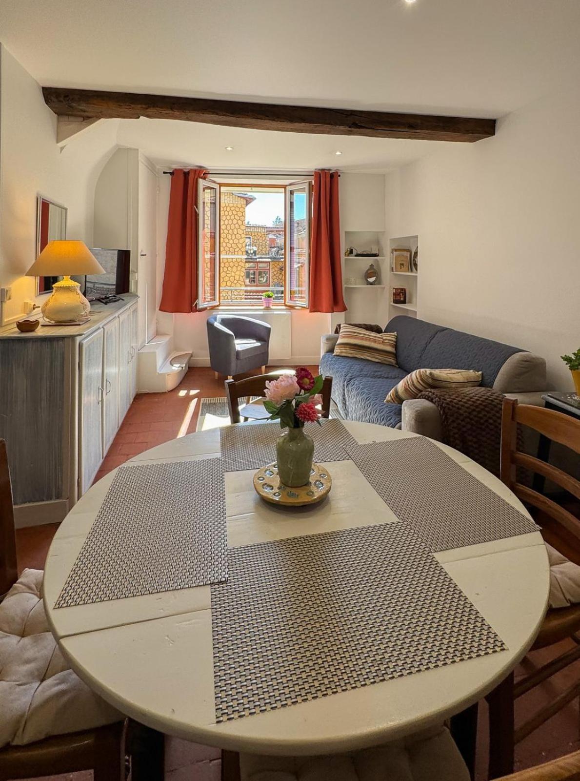 La Petite Maison Noyers-sur-Serein Kültér fotó